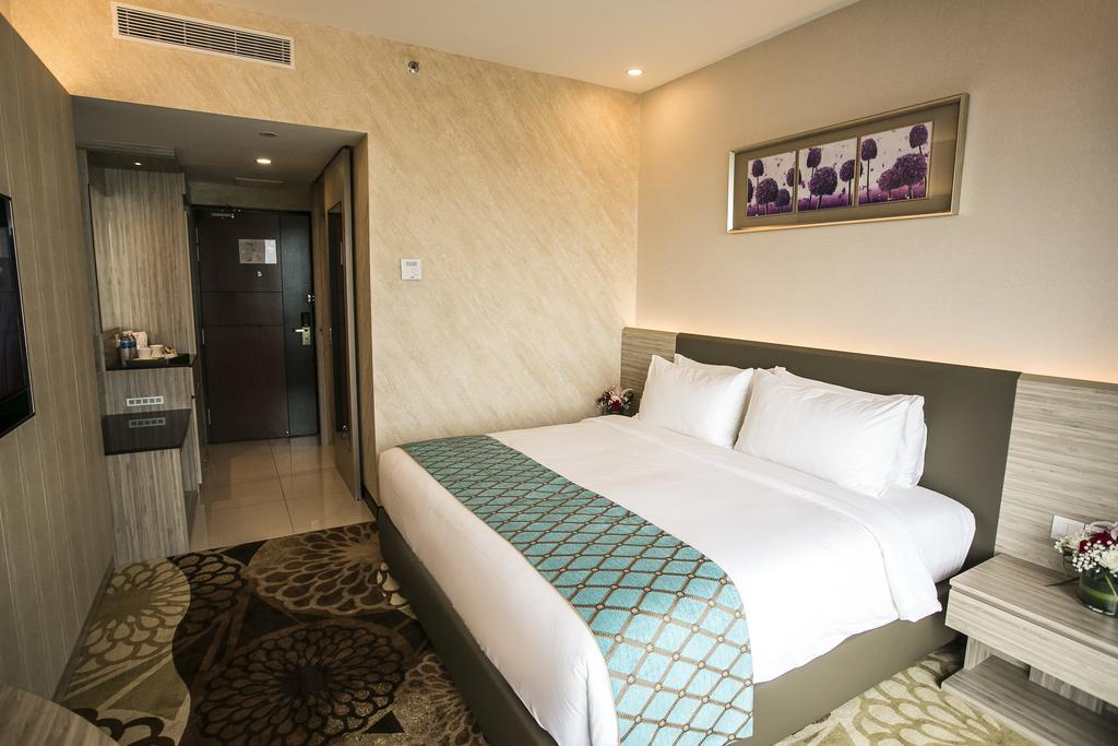 V8 Hotel Johor Bahru Exterior foto